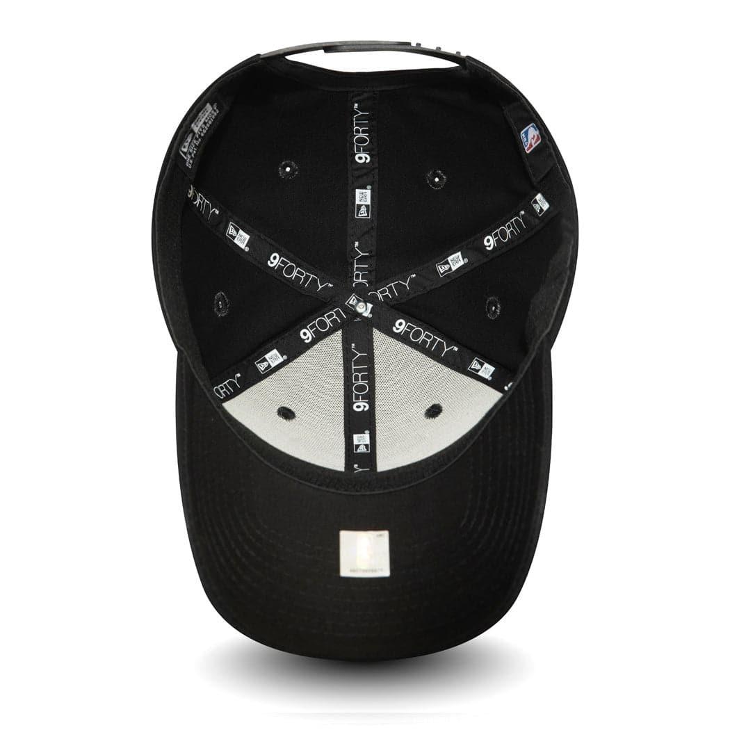 New Era Caps NBA Logoman Logo New Era 9FORTY Curve Snapback Hat - Black