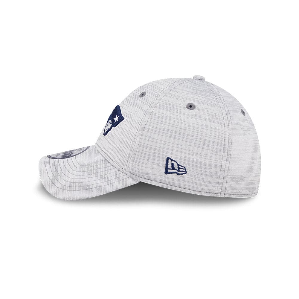 New Era Caps New England Patriots New Era NFL 22 Training Camp Coach 39THIRTY Stretch Fit Hat - Grey