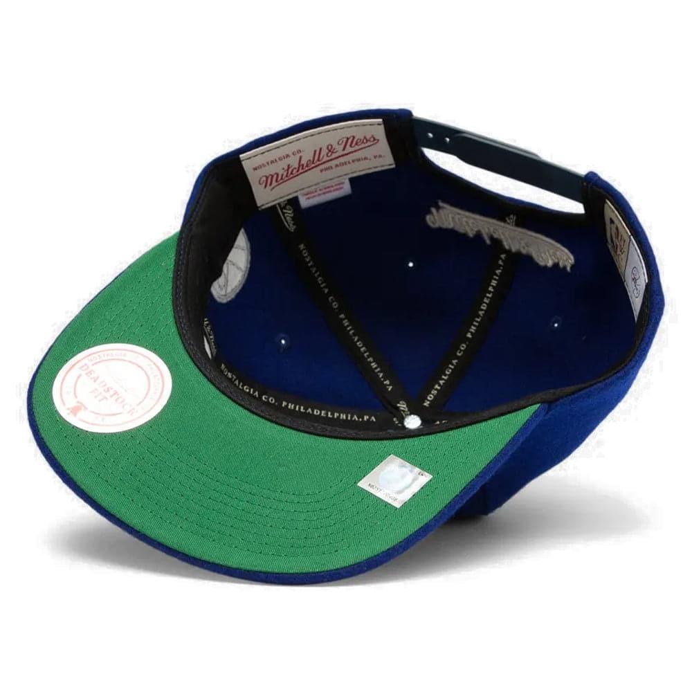 Mitchell And Ness Caps New York Knicks Mitchell & Ness NBA Classic 7 Deadstock Snapback Hat - Blue