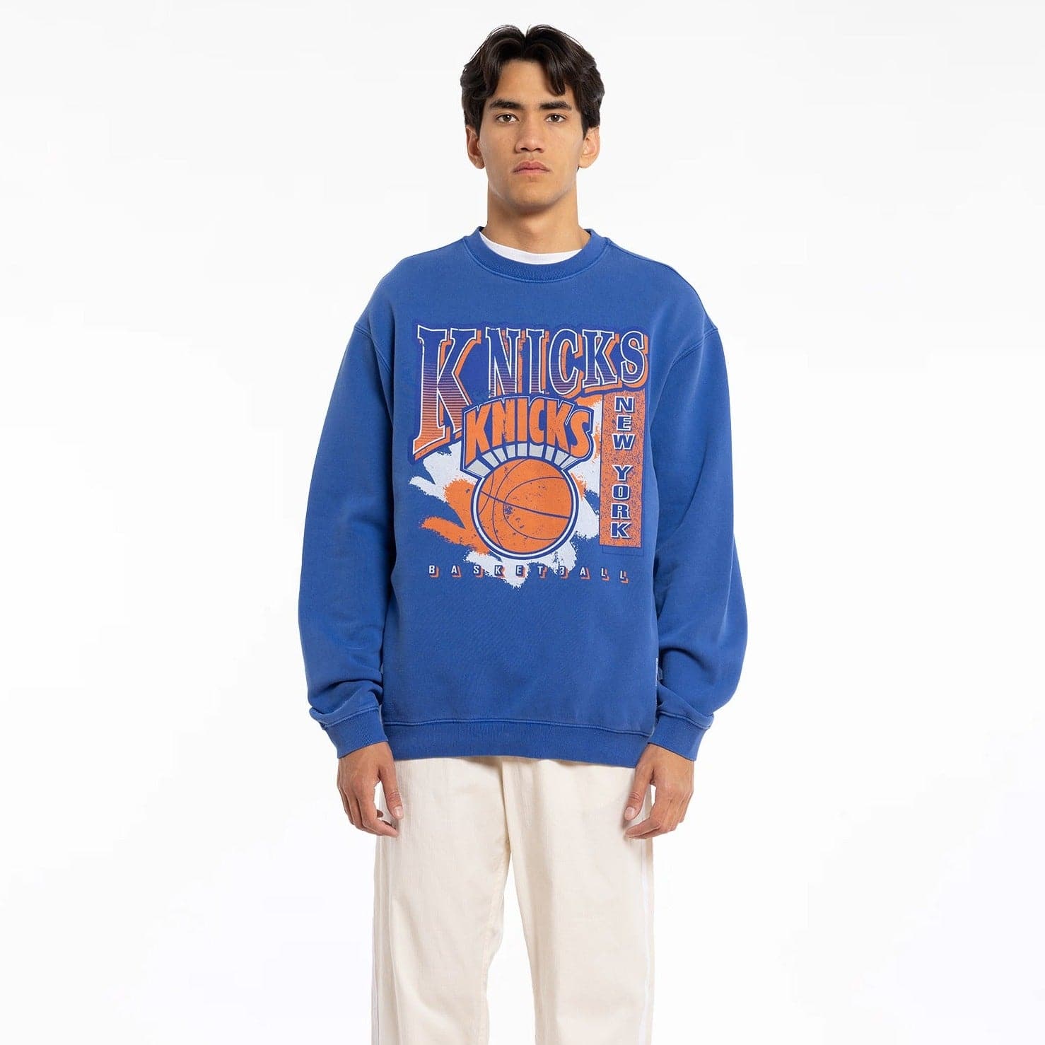 Mitchell And Ness Jumpers New York Knicks Mitchell & Ness NBA Paint Brush Crew Jumper - Faded Blue