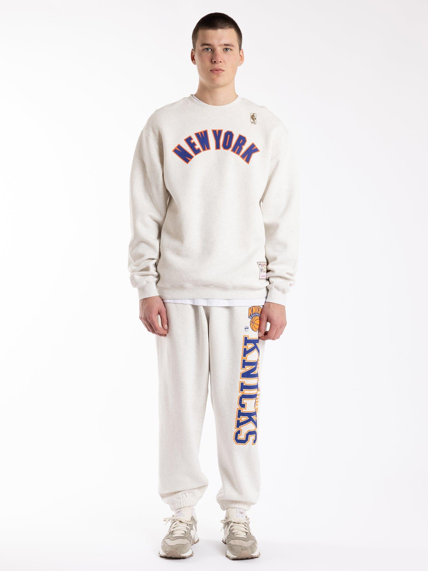 Mitchell And Ness Jumpers New York Knicks Mitchell & Ness NBA Wordmark Vintage Crew Jumper - White Marle