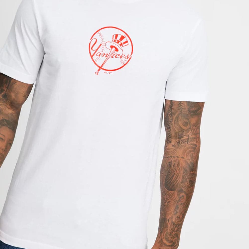 Majestic Athletic T-Shirts New York Yankees Majestic MLB 1951 Champs T-Shirt - White