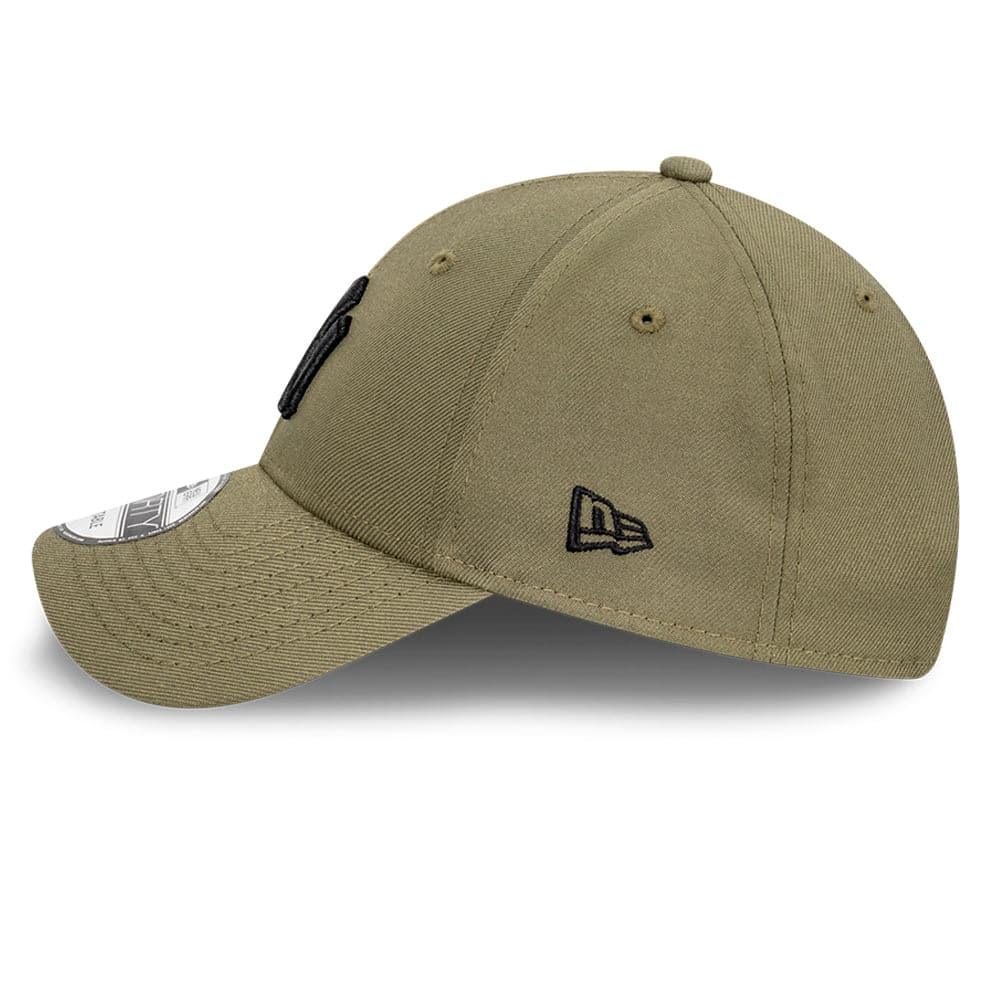 New Era Caps New York Yankees New Era MLB Black Tonal 9FORTY Snapback Curve Hat - Olive