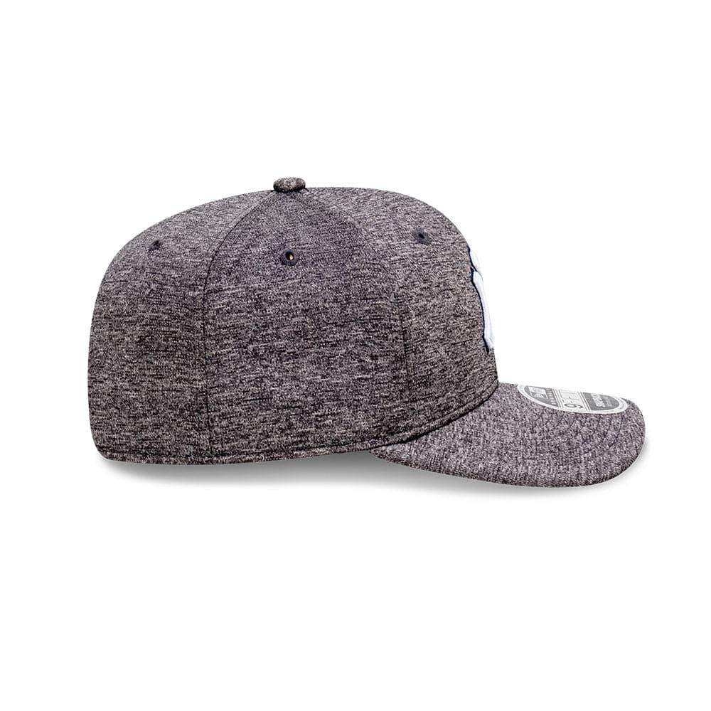 New Era Caps New York Yankees New Era MLB Shadow Tech 9FIFTY Pre-Curved Snapback Hat - Graphite