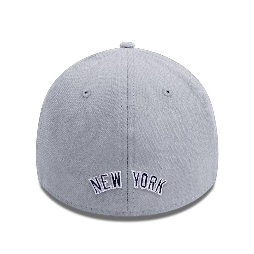 New Era Caps New York Yankees New Era MLB Team 39THIRTY Flex Fit Curve Hat - Grey