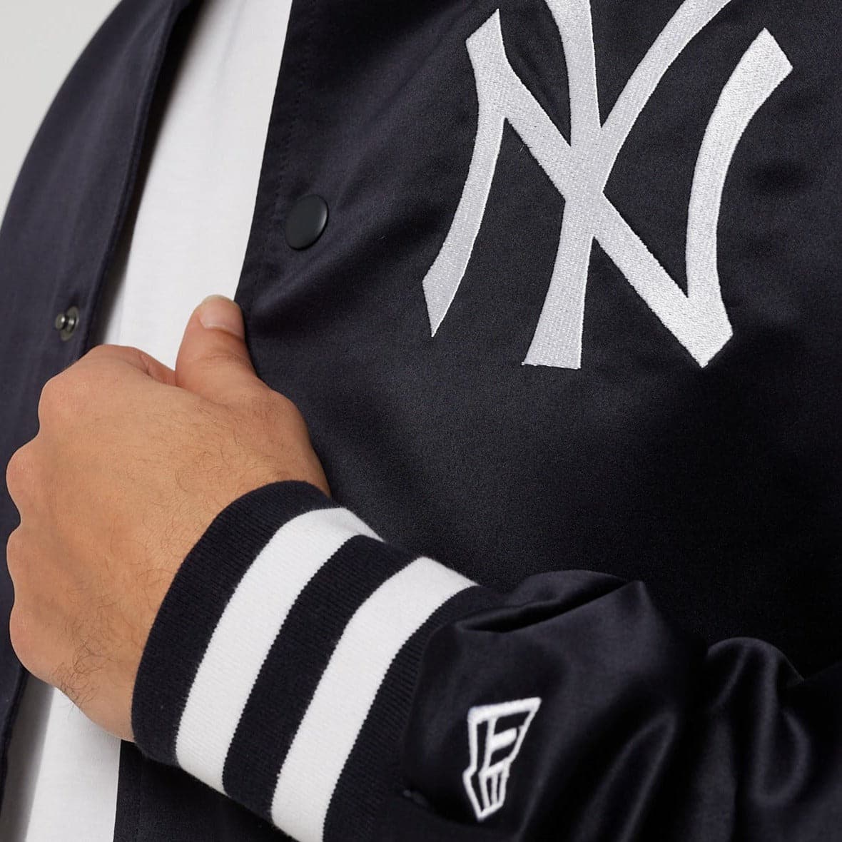 New Era Jackets New York Yankees New Era MLB Team Stencil Satin Button Jacket - Navy