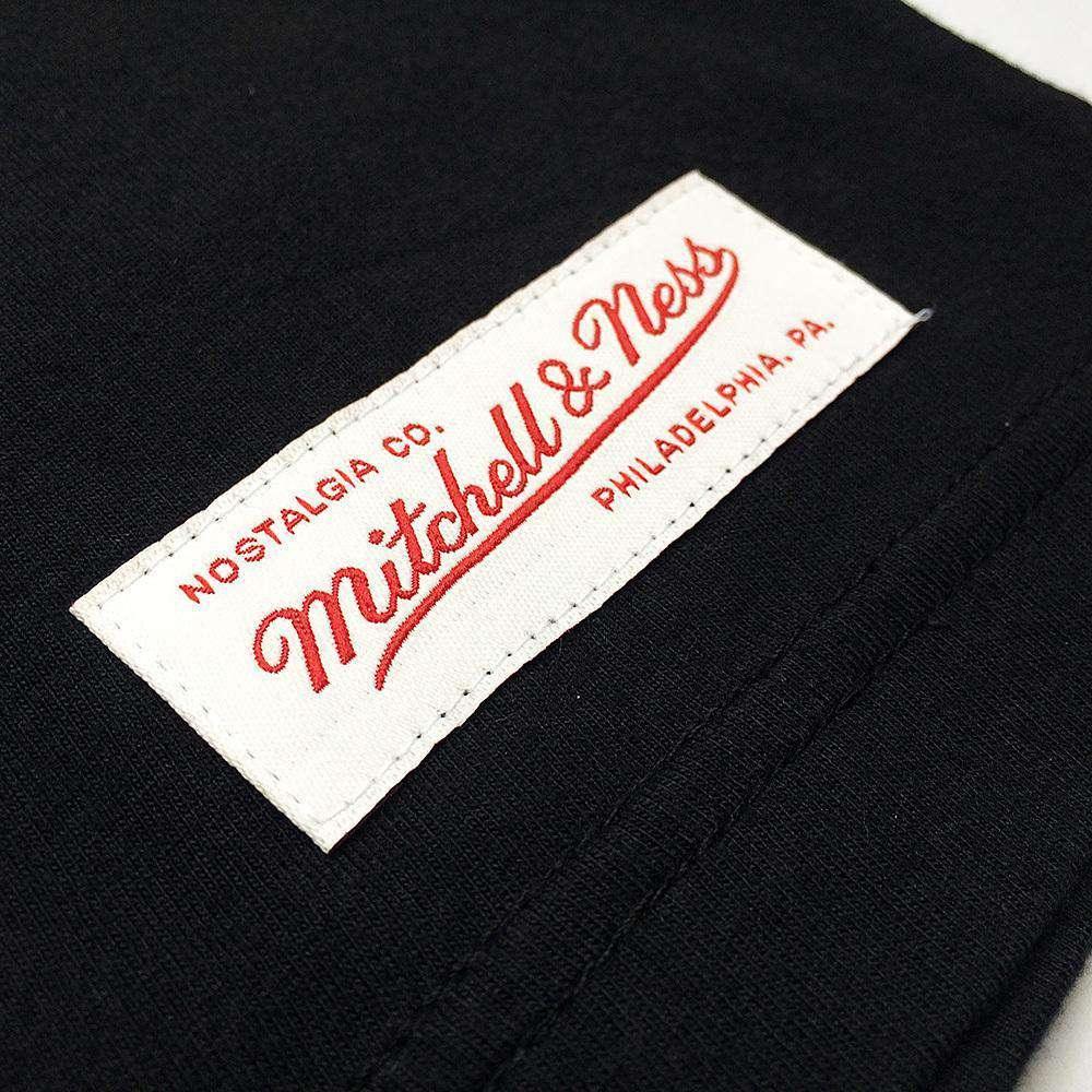 Mitchell And Ness Long Sleeve Tees Philadelphia 76ers Mitchell & Ness NBA HWC Triple Double Long Sleeve T-Shirt - Black