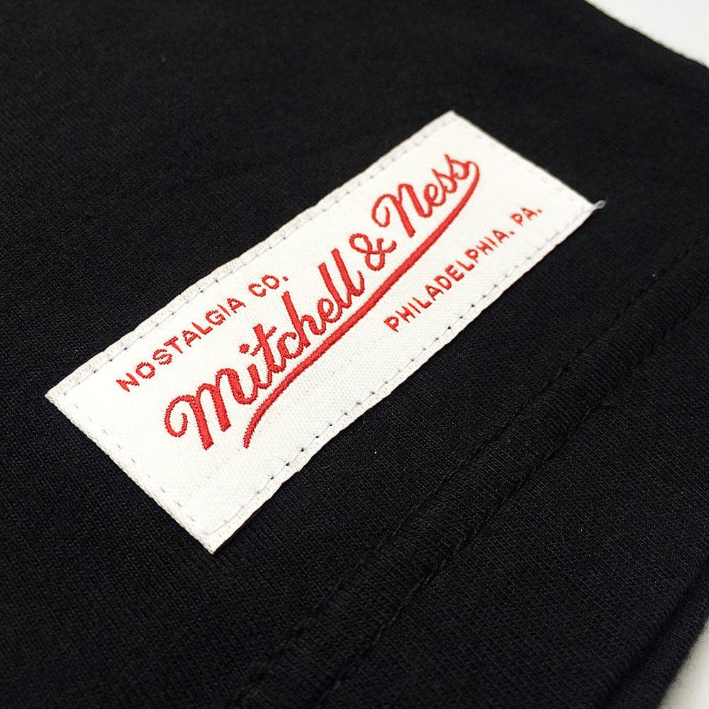 Mitchell And Ness T-Shirts Pittsburgh Steelers Mitchell & Ness NFL Retro Repeat T-Shirt - Black