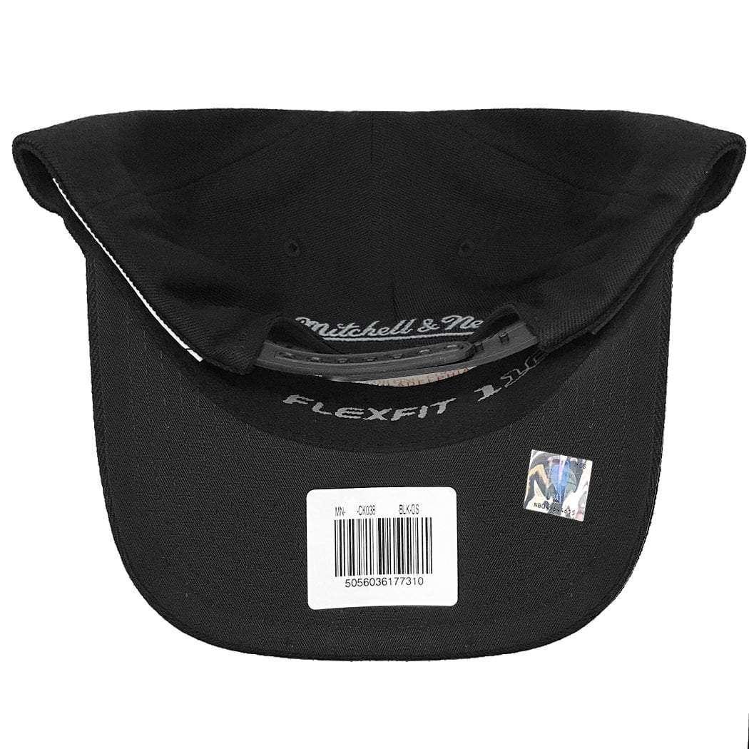 Mitchell And Ness Caps San Antonio Spurs Mitchell & Ness NBA 110 Logo Curve Snapback Hat - Black