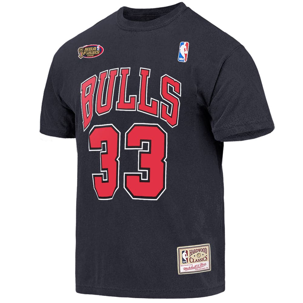 Mitchell And Ness T-Shirts Scottie Pippen Chicago Bulls Mitchell & Ness NBA Name & Number Vintage T-Shirt - Black