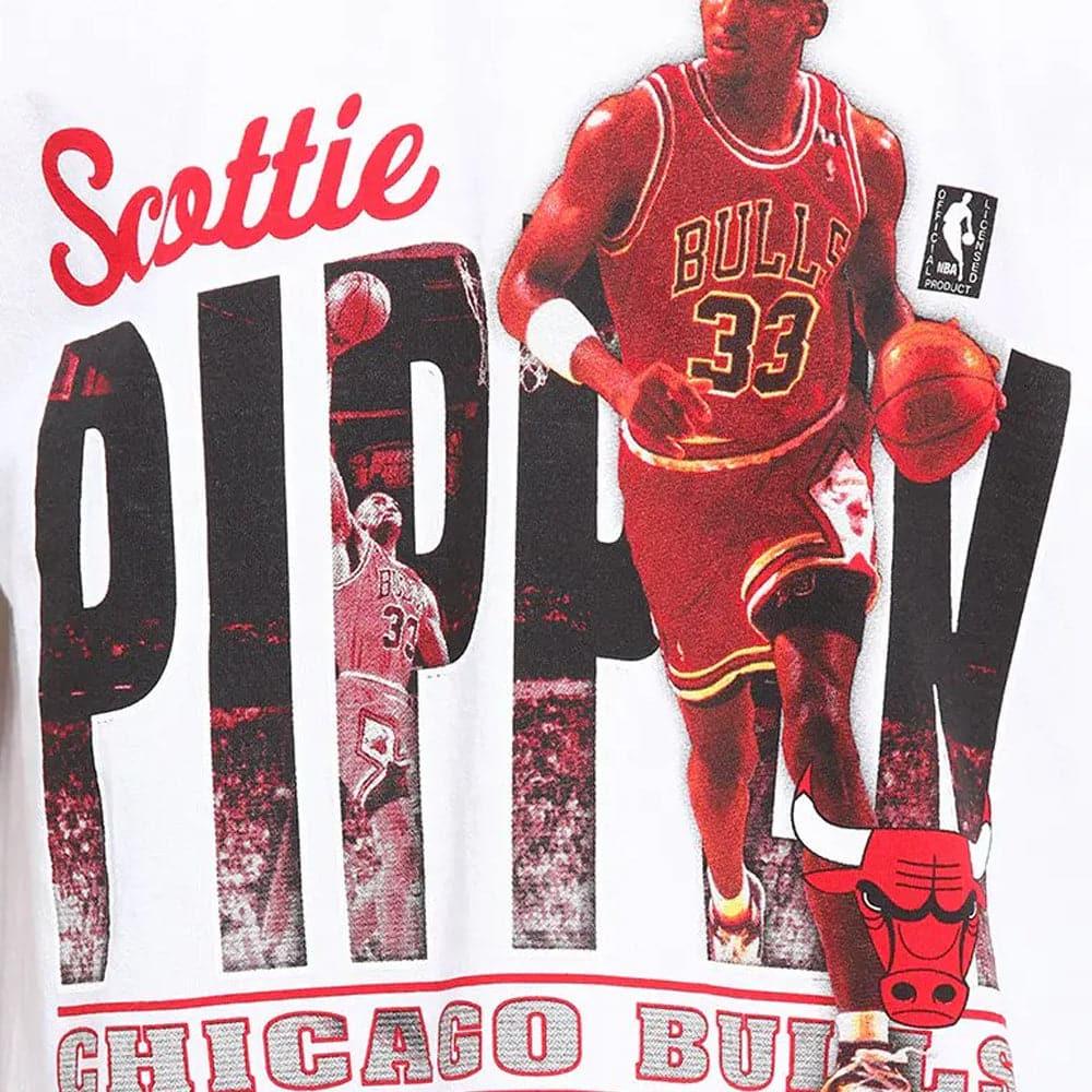 Mitchell And Ness T-Shirts Scottie Pippen Chicago Bulls Mitchell & Ness NBA Photo Real T-Shirt - Vintage White
