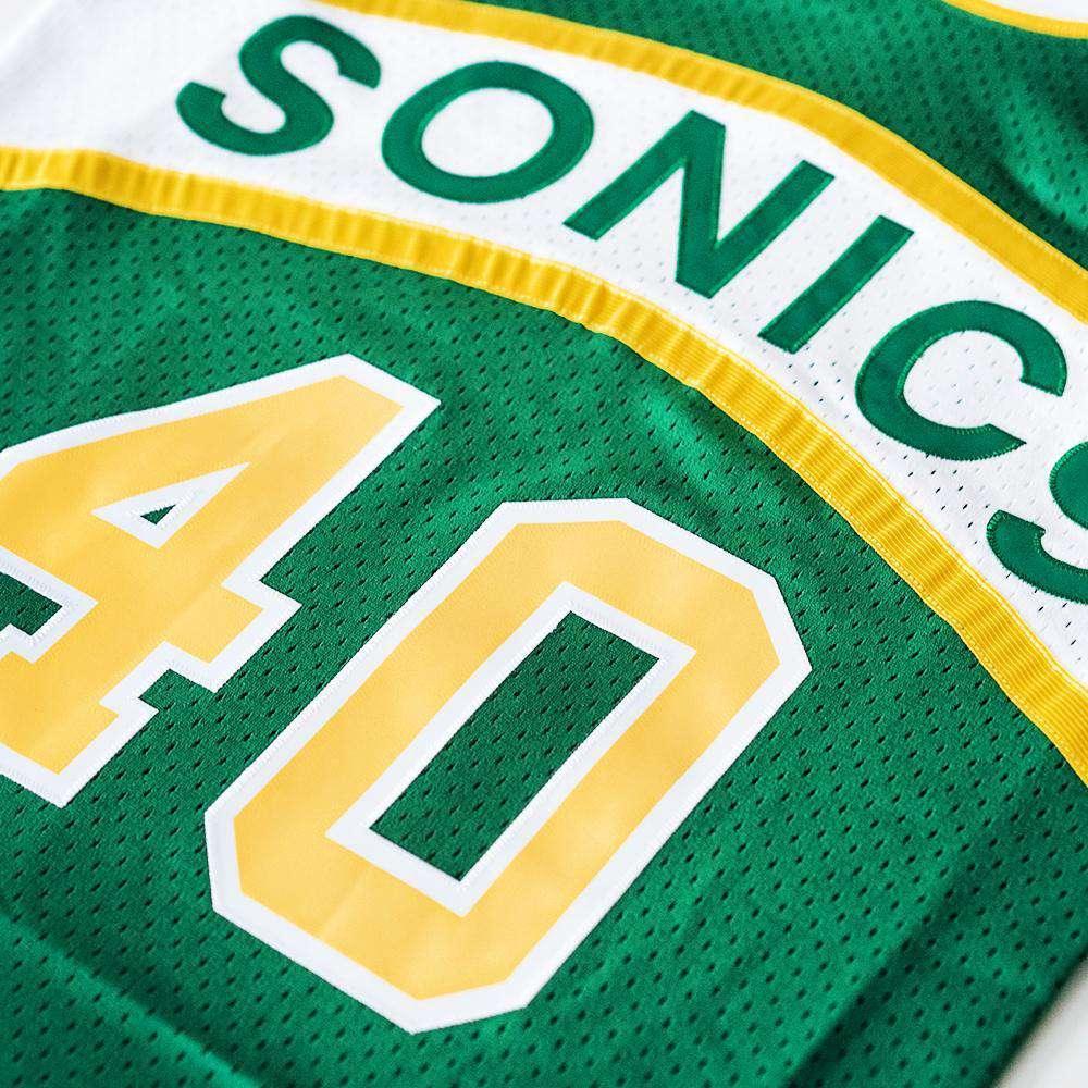 Mitchell And Ness Jerseys Shawn Kemp Seattle Supersonics Mitchell & Ness NBA 94-95 Swingman Jersey - Green