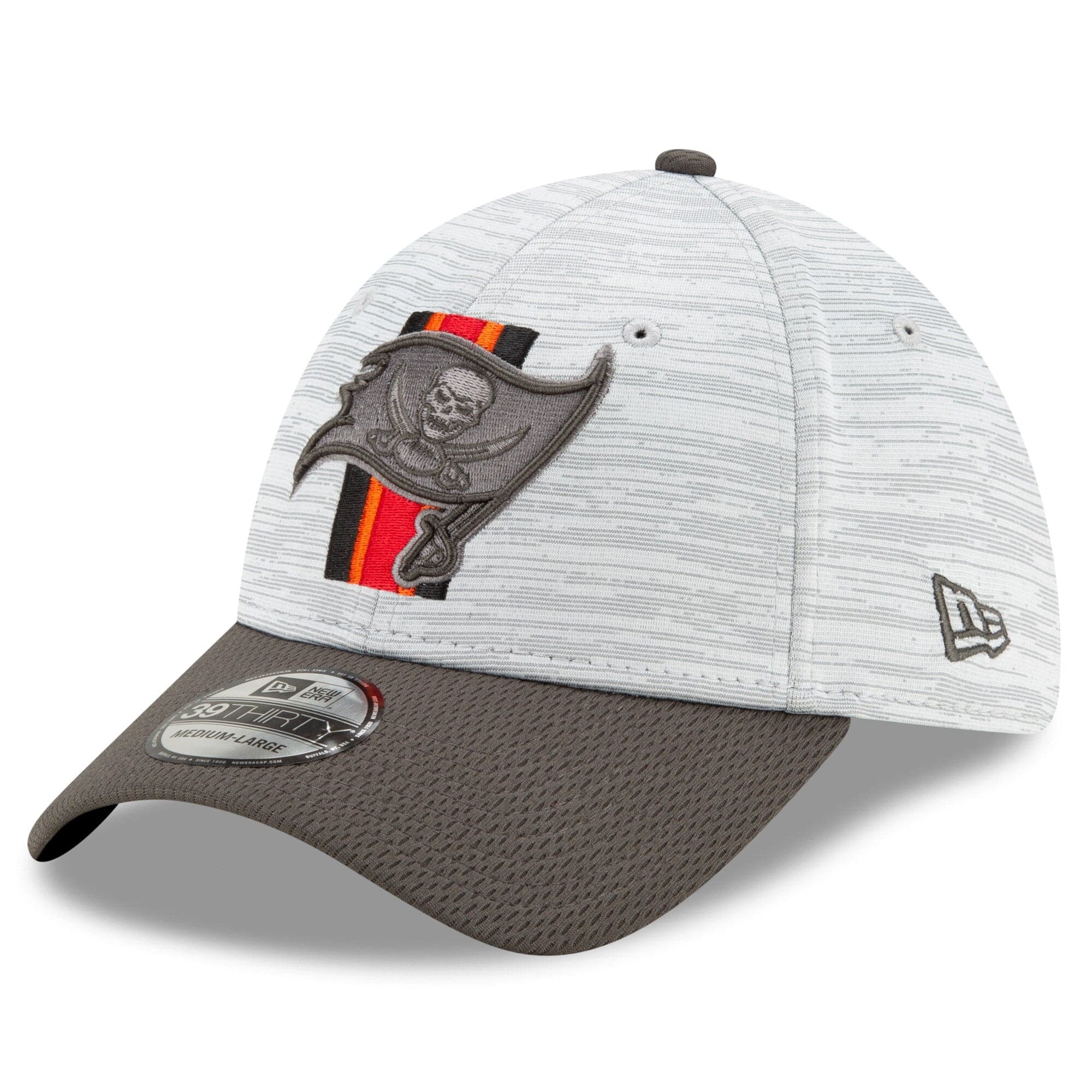 New Era Caps Tampa Bay Buccaneers New Era NFL 2021 Training Camp 39THIRTY Flex Fit Curve Hat - Grey