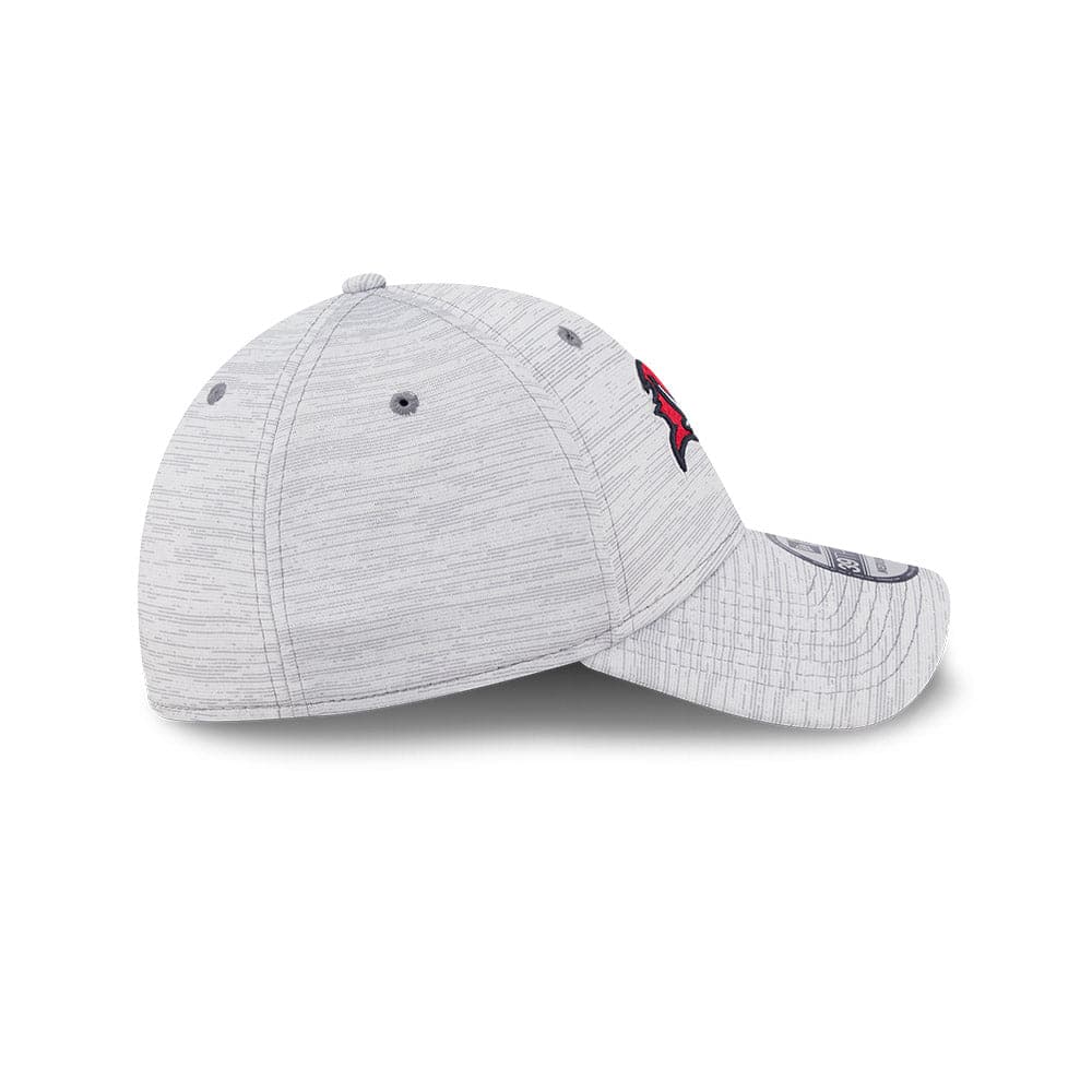 New Era Caps Tampa Bay Buccaneers New Era NFL 22 Training Camp Coach 39THIRTY Stretch Fit Hat - Grey