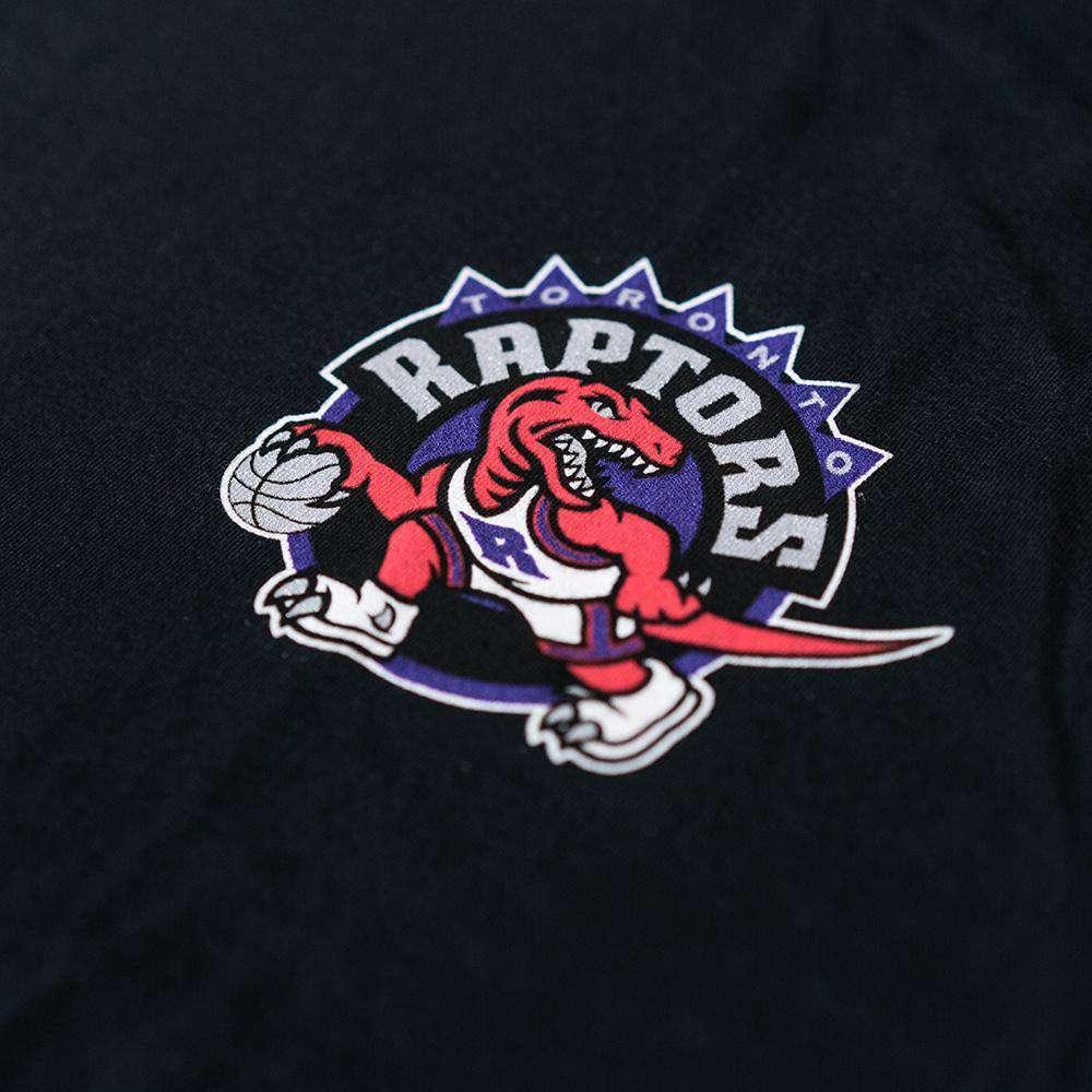 Mitchell And Ness Long Sleeve Tees Toronto Raptors Mitchell & Ness NBA Iconic Long Sleeve T-Shirt - Black