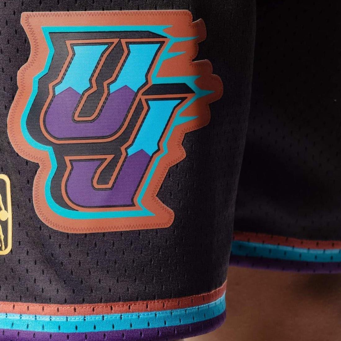 Mitchell And Ness Shorts Utah Jazz Mitchell & Ness NBA Reload 2.0 96-97 Swingman Shorts - Black