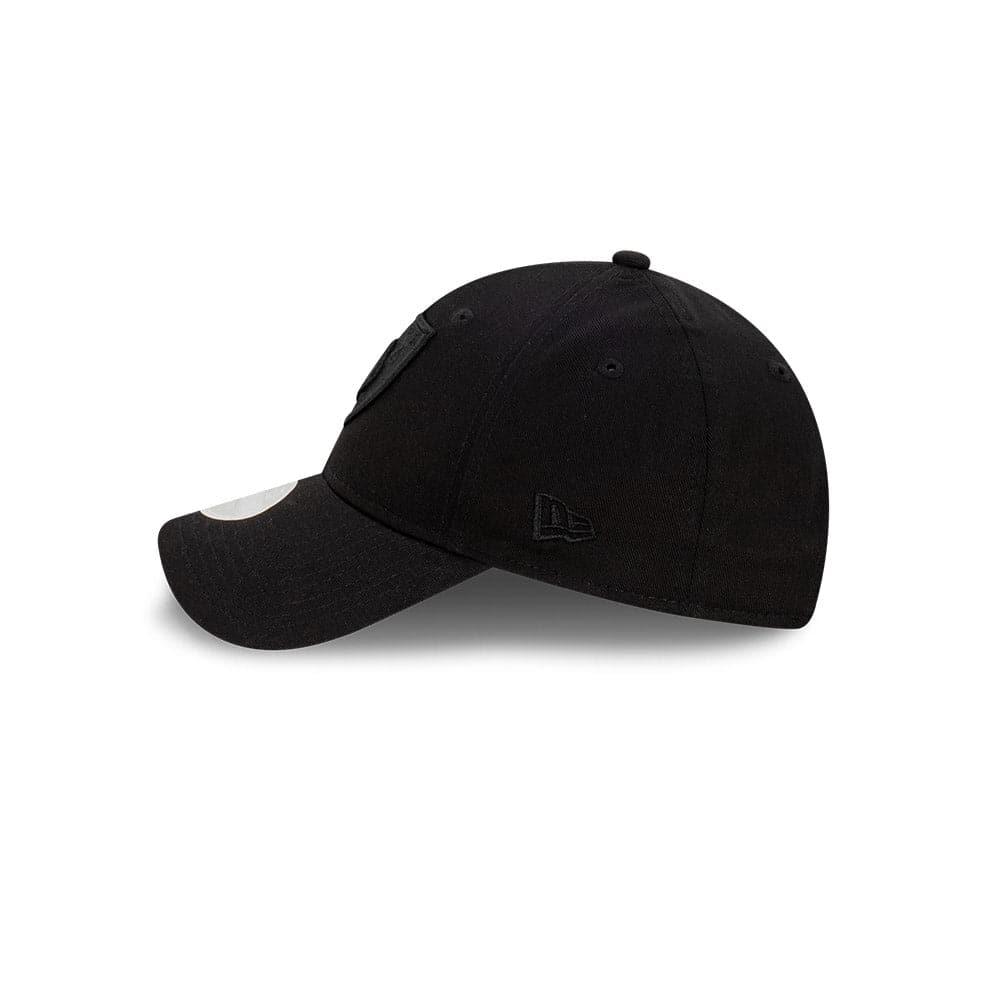 New Era Caps Womens Womens Las Vegas Raiders New Era NFL Black On Black 9FORTY Strapback Hat - Black