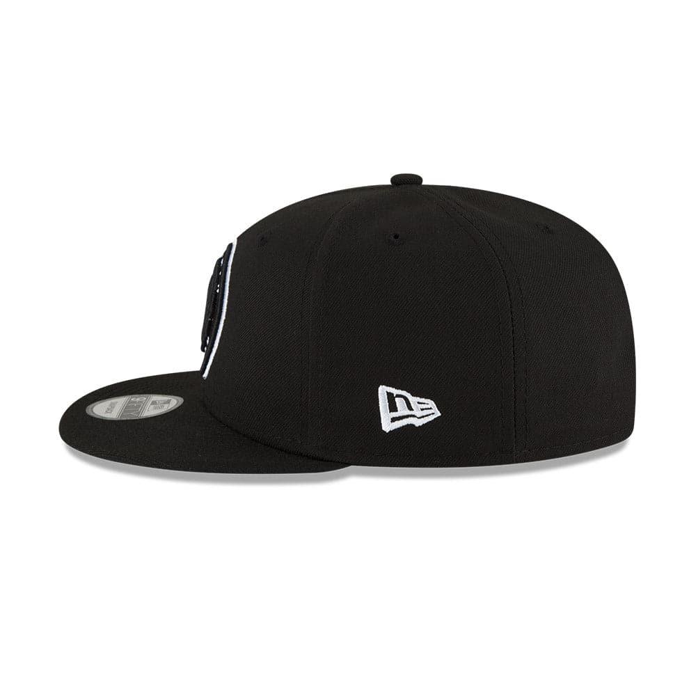 New Era Caps Youths Youths Brooklyn Nets New Era NBA 21-22 Back Half 9FIFTY Snapback Hat - Black