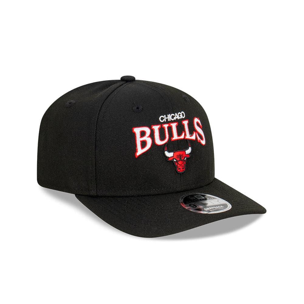 New Era Caps Youths Youths Chicago Bulls New Era NBA Team Arch Pre-Curved OF 9FIFTY Snapback Hat - Black