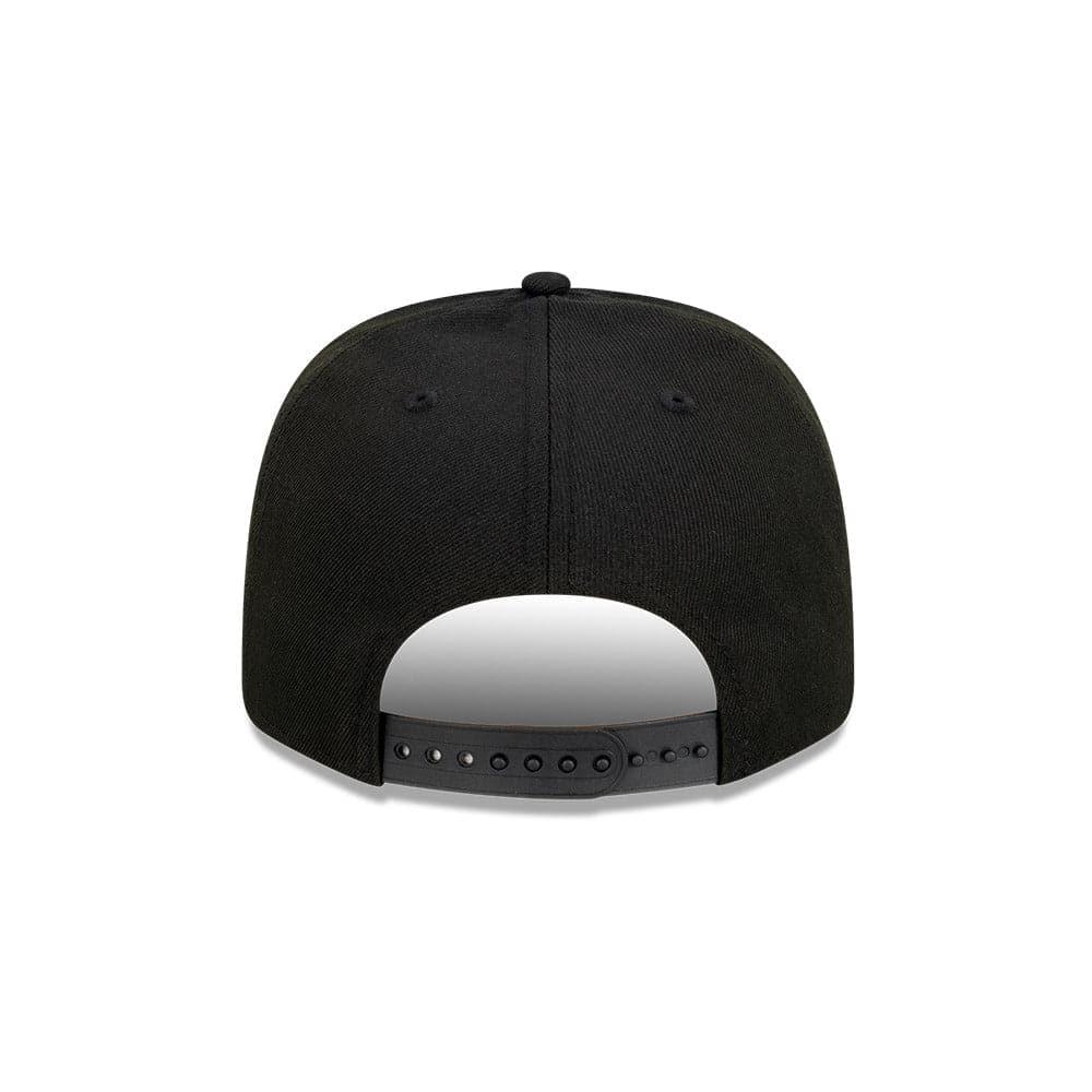 New Era Caps Youths Youths Chicago Bulls New Era NBA Team Arch Pre-Curved OF 9FIFTY Snapback Hat - Black