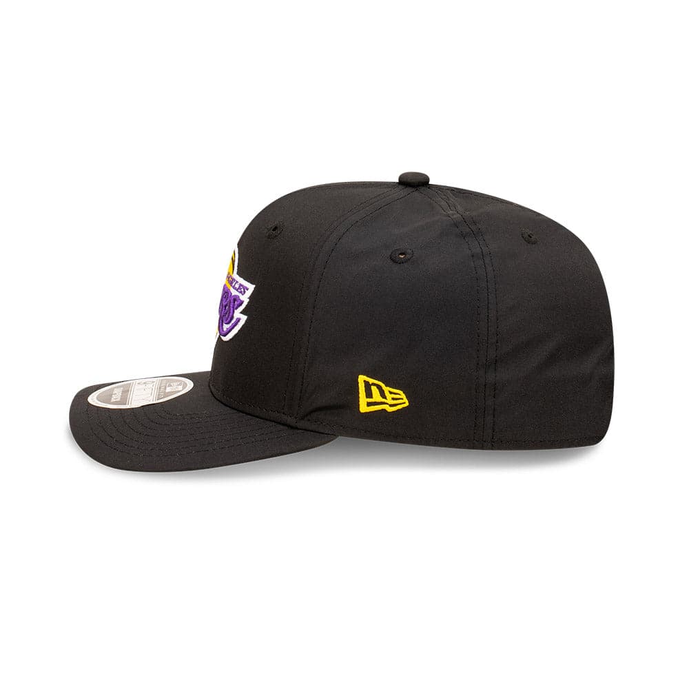 New Era Caps Youths Youths Los Angeles Lakers New Era NBA Team Prolite 9FIFTY Pre-Curved Snapback Hat - Black
